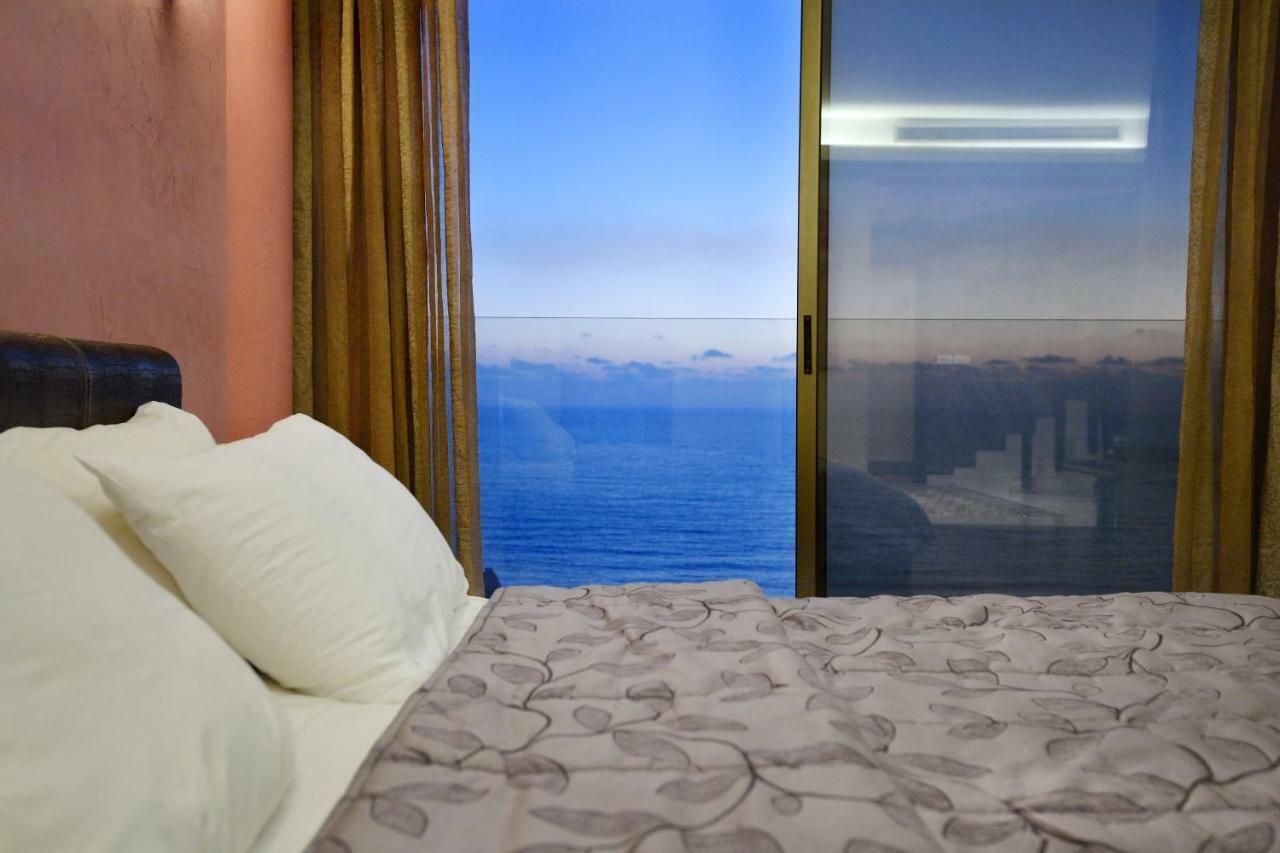 Hollywood Inn Boutique Hotel Jounieh Eksteriør bilde