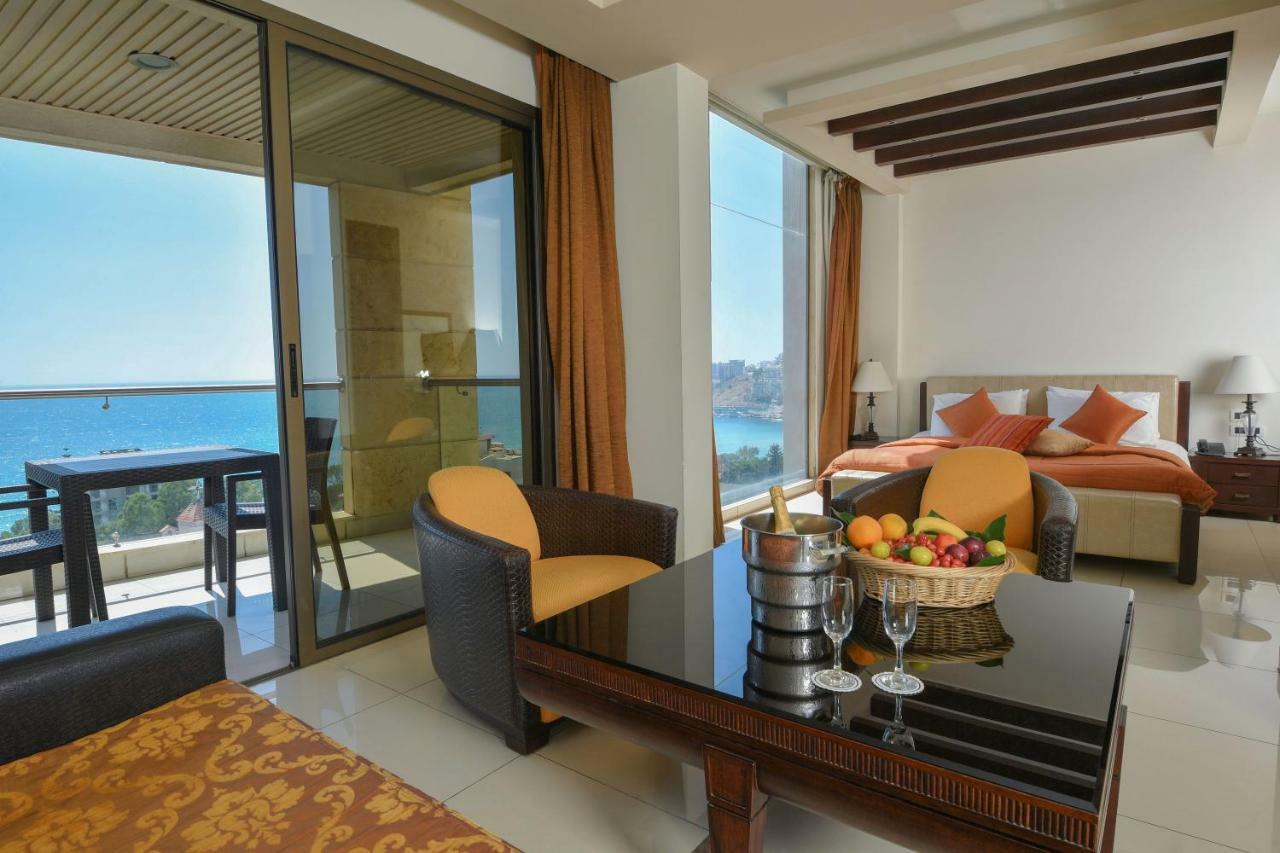 Hollywood Inn Boutique Hotel Jounieh Eksteriør bilde