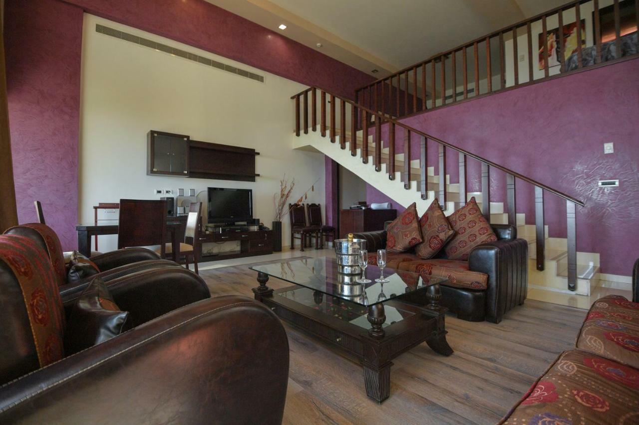 Hollywood Inn Boutique Hotel Jounieh Eksteriør bilde