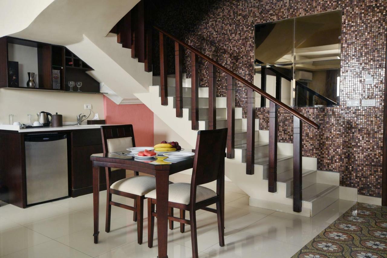 Hollywood Inn Boutique Hotel Jounieh Eksteriør bilde