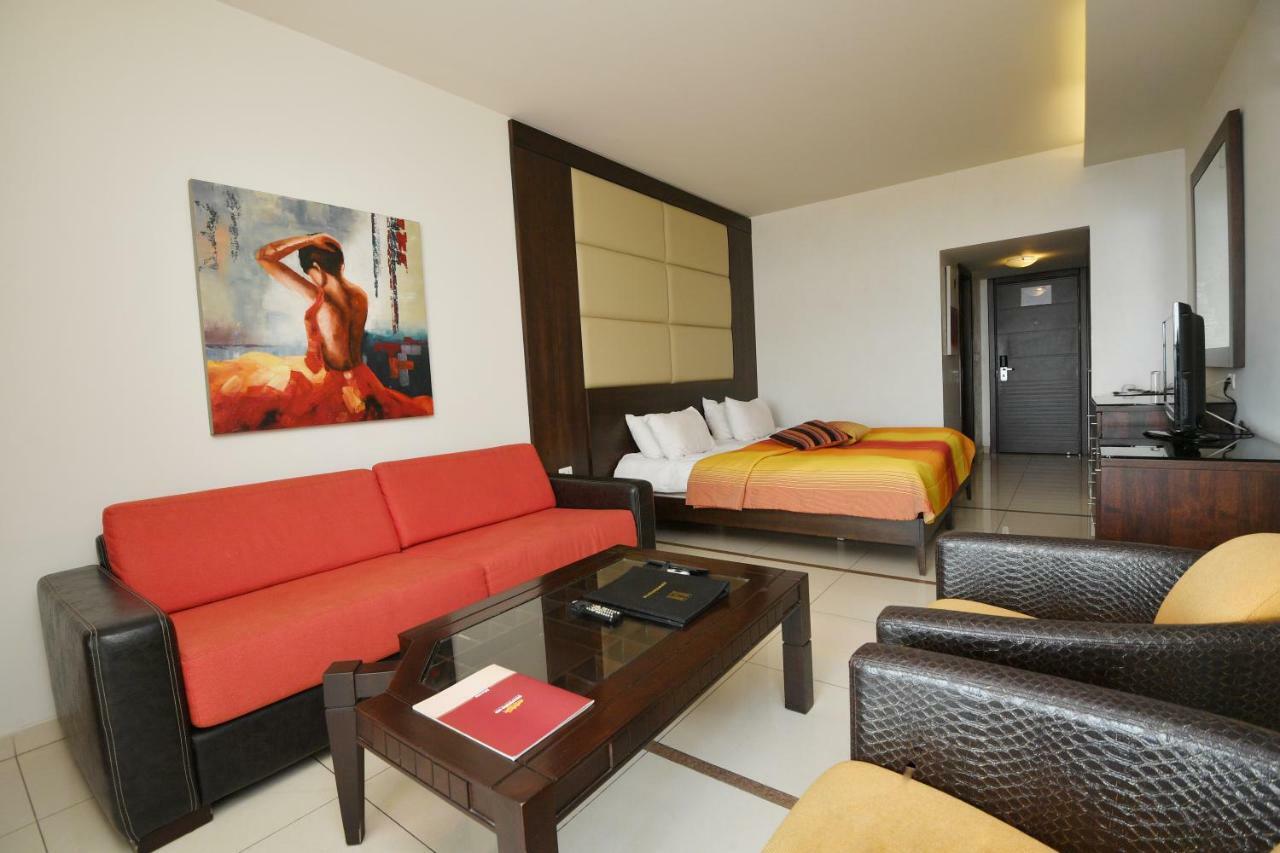 Hollywood Inn Boutique Hotel Jounieh Eksteriør bilde