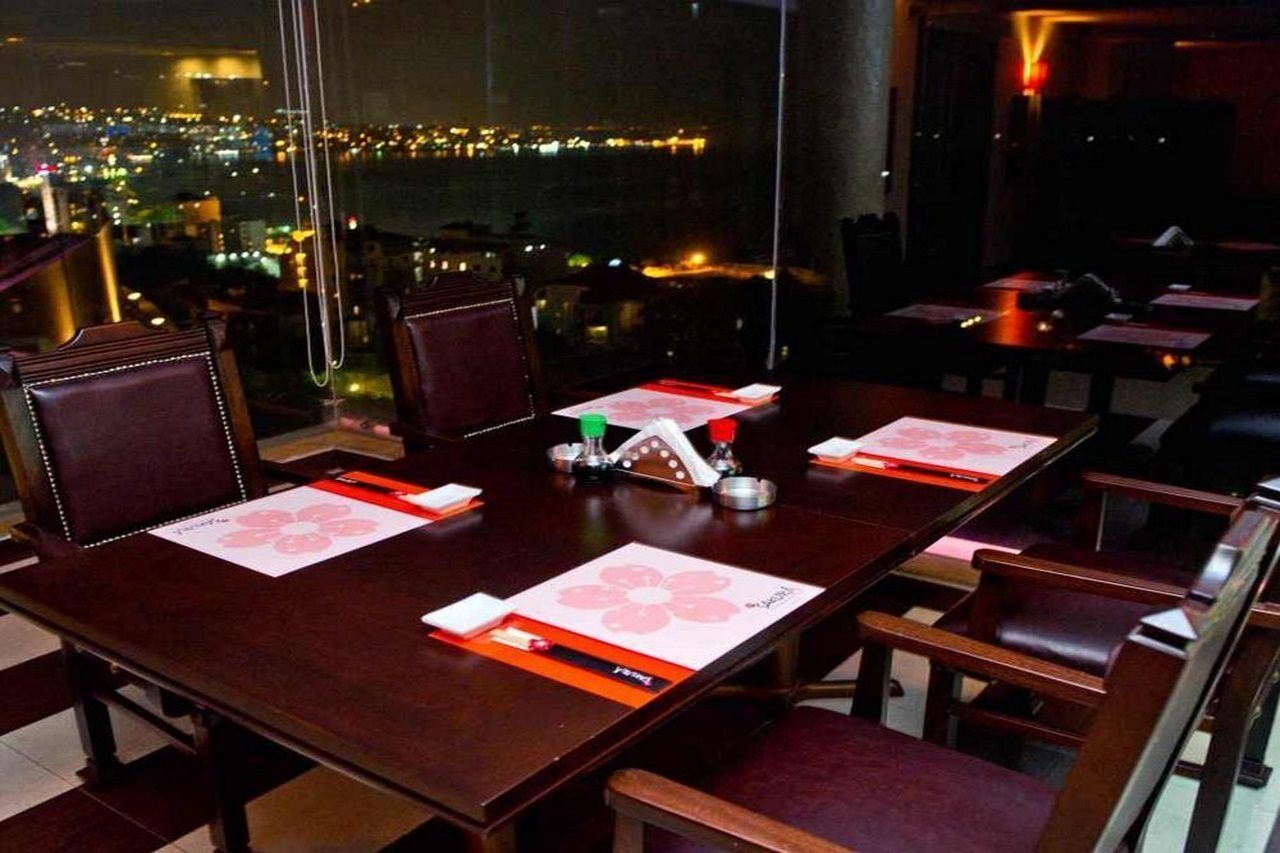 Hollywood Inn Boutique Hotel Jounieh Eksteriør bilde